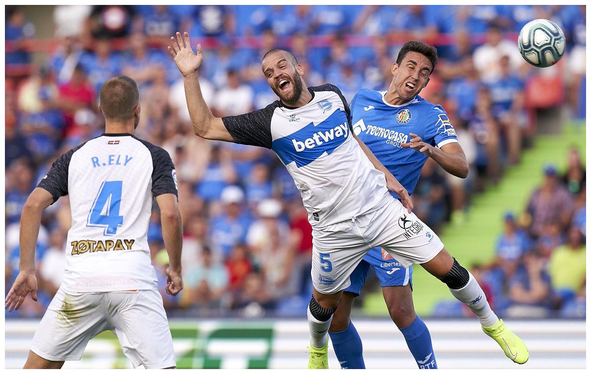 爱游戏电竞-紧急新闻通报:瑞典战胜瑞士,士气高涨取得胜利