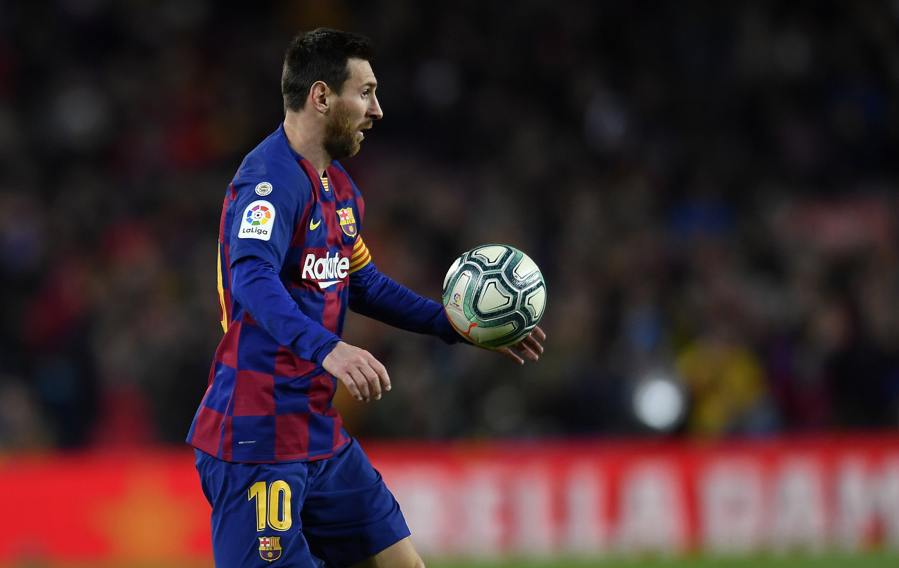 爱游戏教练-巴塞罗那主场战平皇家贝蒂斯,双方互有攻守