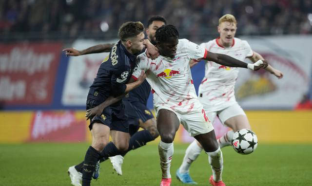 爱游戏直播-RB莱比锡主场不敌对手,连续四轮不胜的简单介绍