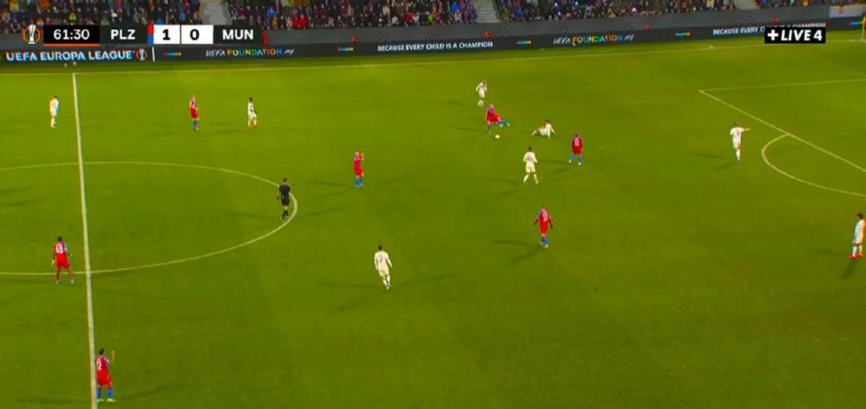 曼联射手状态回暖连续比赛破门