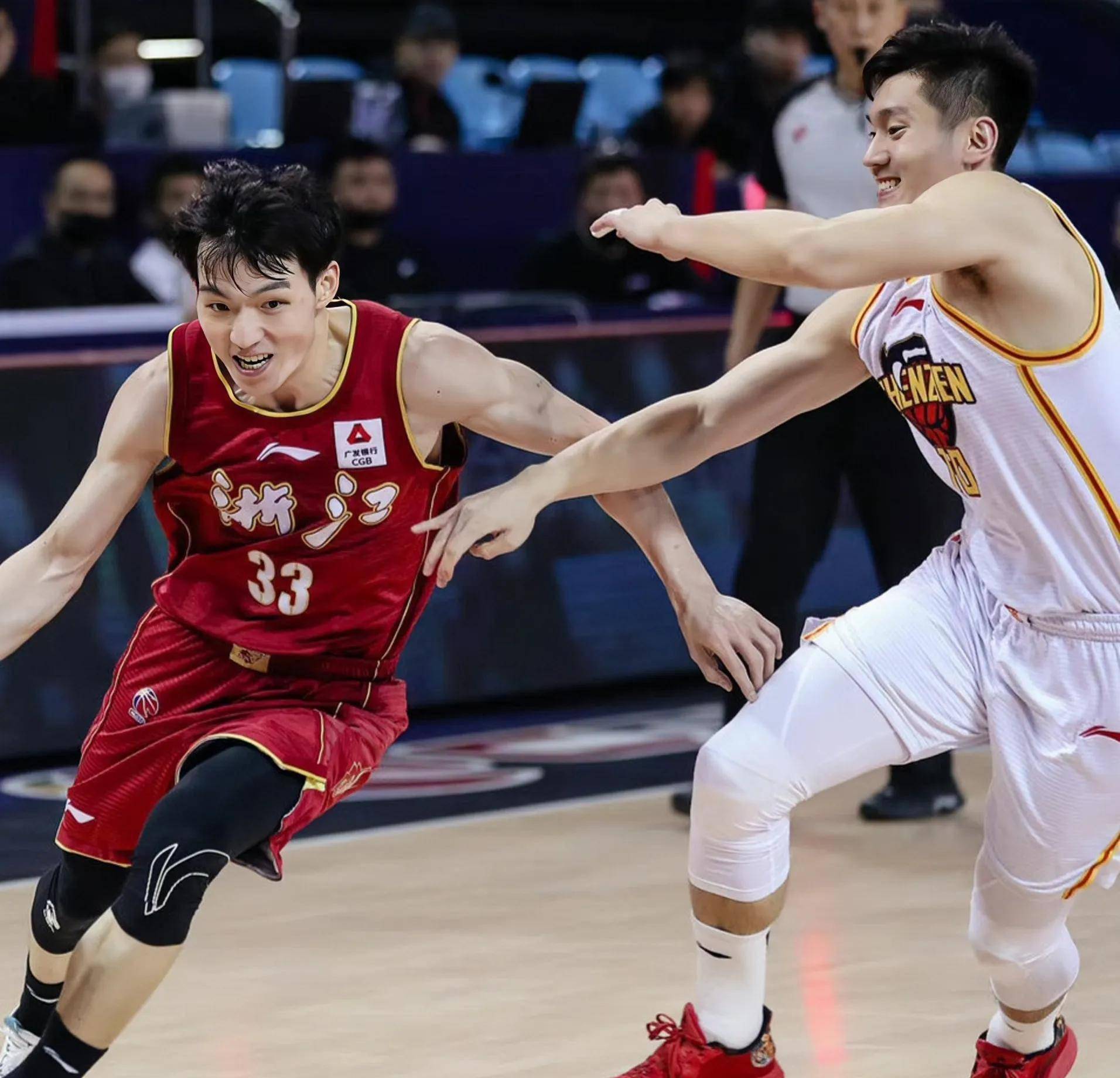 爱游戏平台-外援表现不力,部分球队进攻火力不济的简单介绍