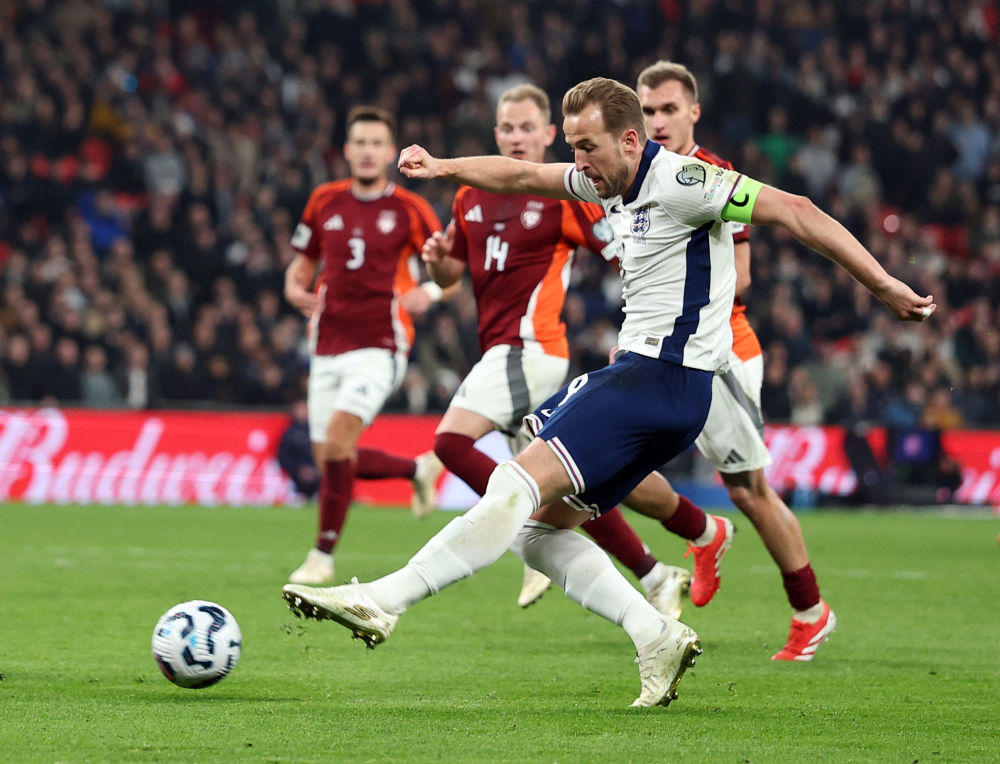 欧洲预选赛战况白热化,球队争夺胜利的简单介绍 欧洲预选赛战况白热化,球队争夺胜利的简单介绍