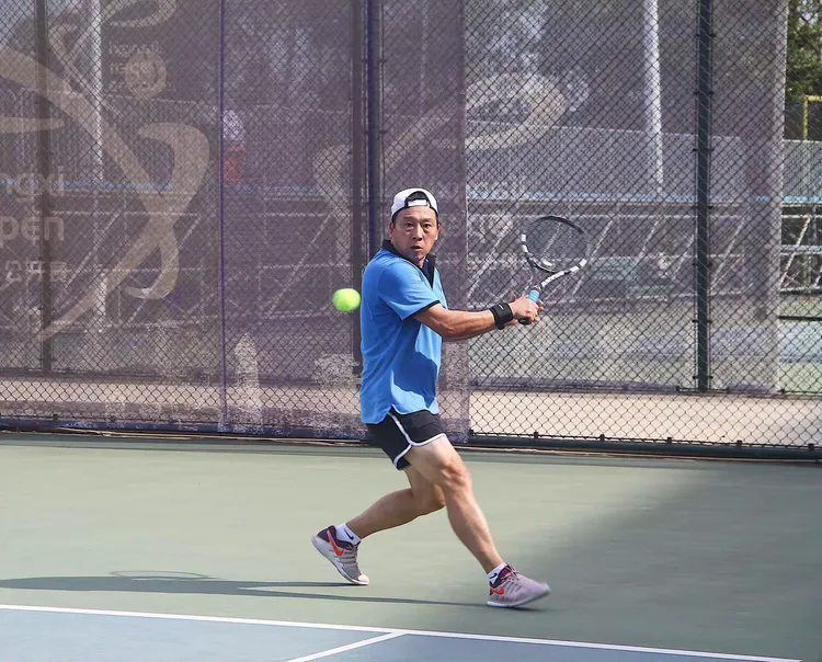 爱游戏在线登录-大赛牵动无数心弦,选手全神贯注