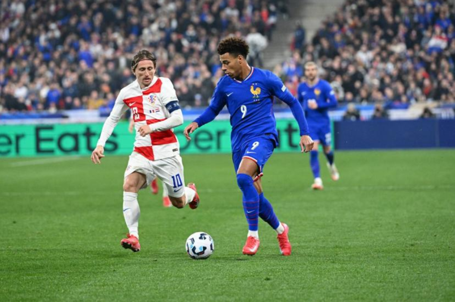 法国战胜克罗地亚,稳操胜券 法国战胜克罗地亚,稳操胜券