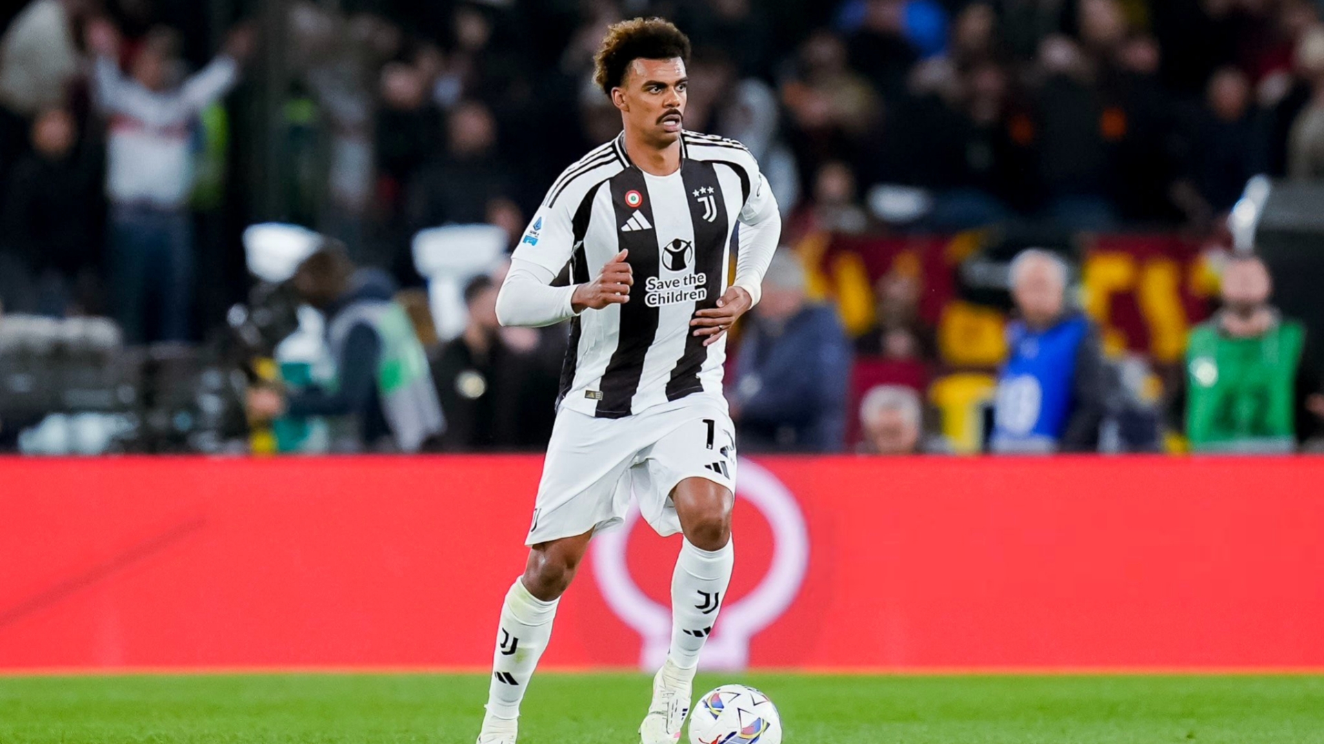 爱游戏新闻-欧冠豪强对决,尤文图斯胜切尔西