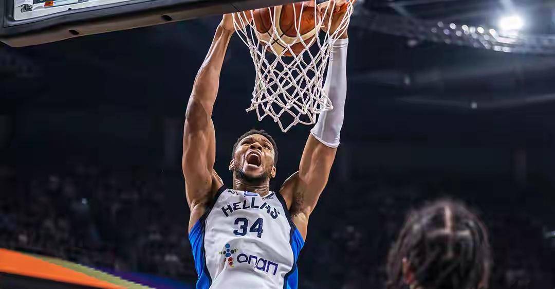 爱游戏中国官网-快船惨遭雄鹿逆转:字母哥猛砍40分助攻胜利