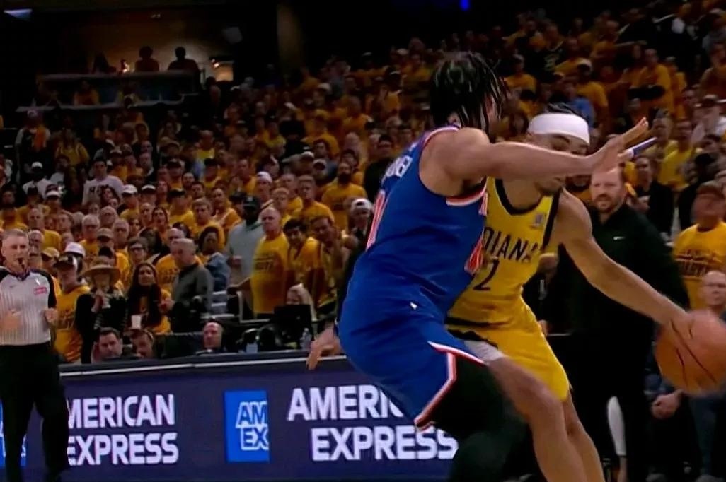 爱游戏注册-篮网客场不敌尼克斯,失去三连胜